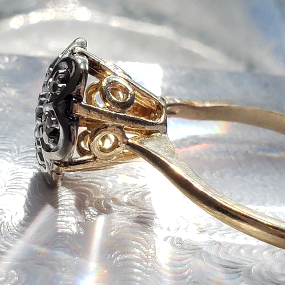 True Vintage 7 diamond engagement ring 10kt gold - Picture 11 of 12